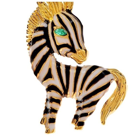 🦓 NEW stunning hand painted zebra brooch 🦓 - Picture 2 of 4